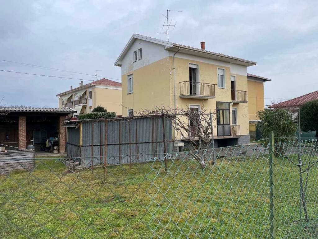 Villa a Vigliano biellese in Via Pietro Micca, 48 - Foto 4