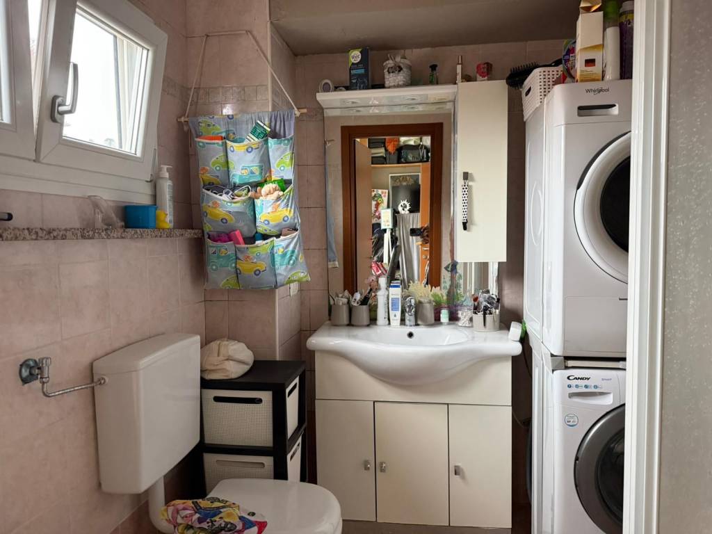 Appartamento a Arona in Via dei Partigiani - Foto 5