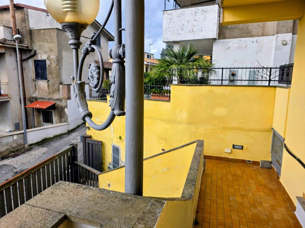 Attico / mansarda a Albano laziale in Via dei Garofani - Foto 3