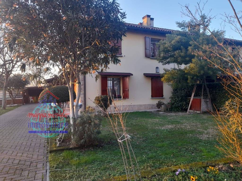 Villa a Calderara di reno in VIA STELLONI LEVANTE - Foto 2