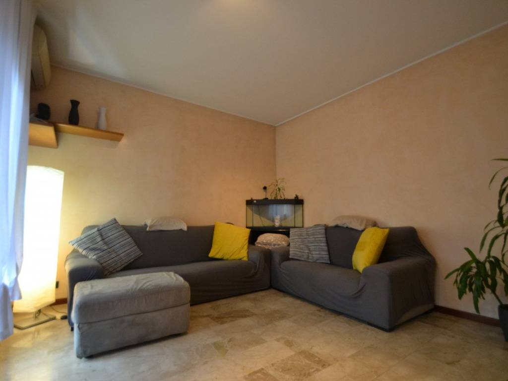 Appartamento a Vicenza in Via Ruggero Leoncavallo - Foto 2