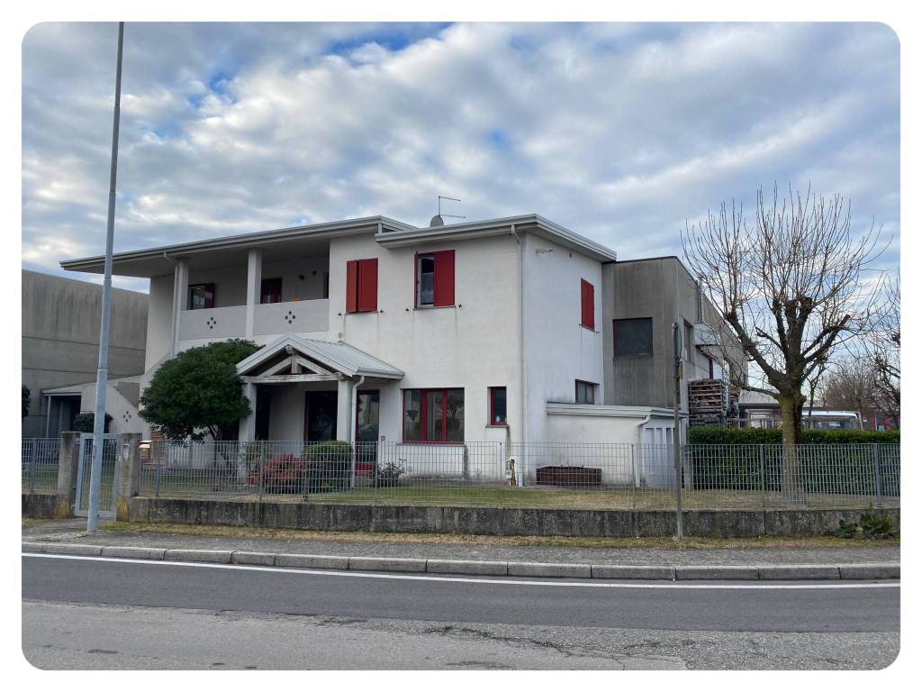 Immobile a Ronchi dei legionari - Foto 2