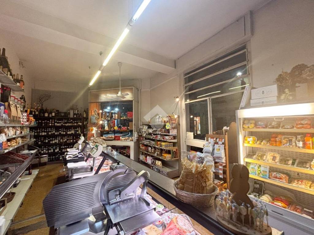 Immobile a Lecco in Corso Giacomo Matteotti, 1 - Foto 2