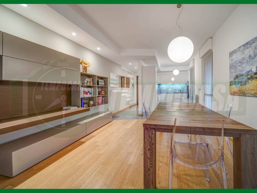 Appartamento a Gallarate in Via monteleone - Foto 2