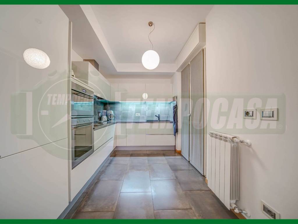 Appartamento a Gallarate in Via monteleone - Foto 4