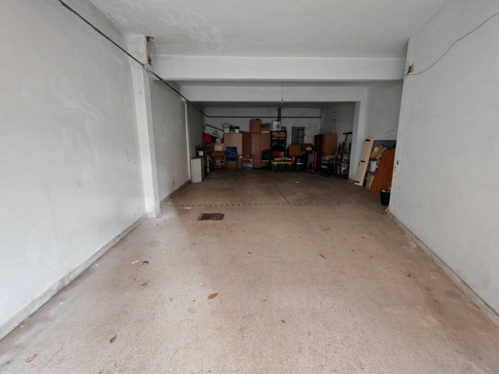 Box / garage a Marino in Viale della Repubblica, 198 - Foto 2