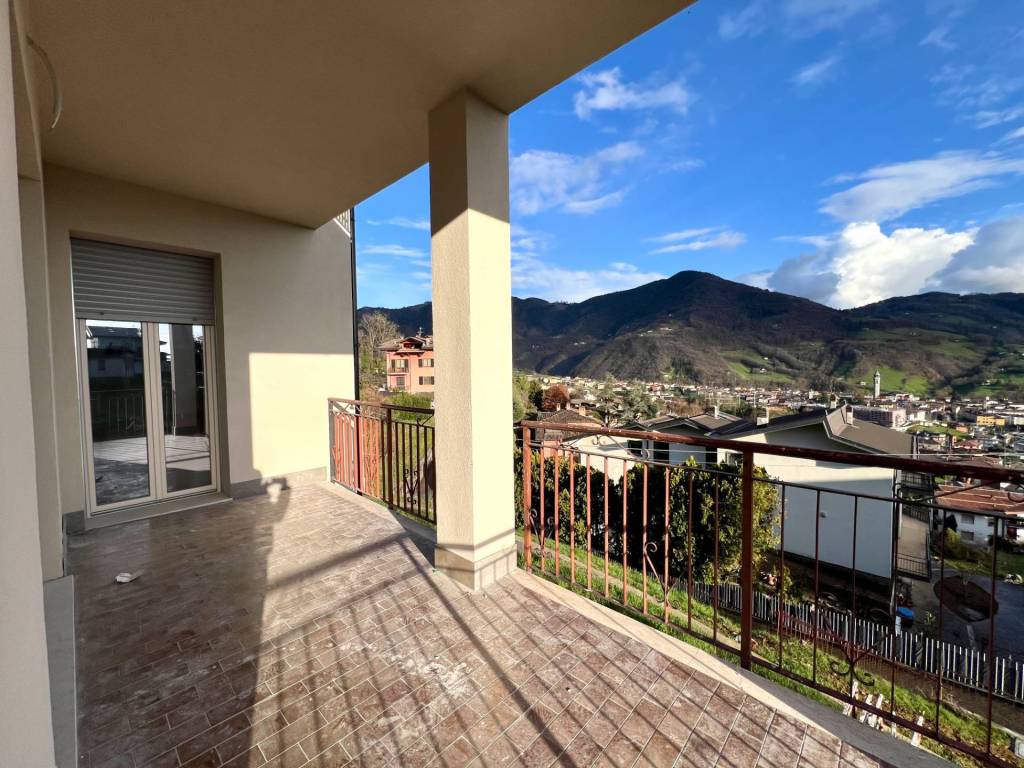 Appartamento a Gandino in Via Monte Farno - Foto 2