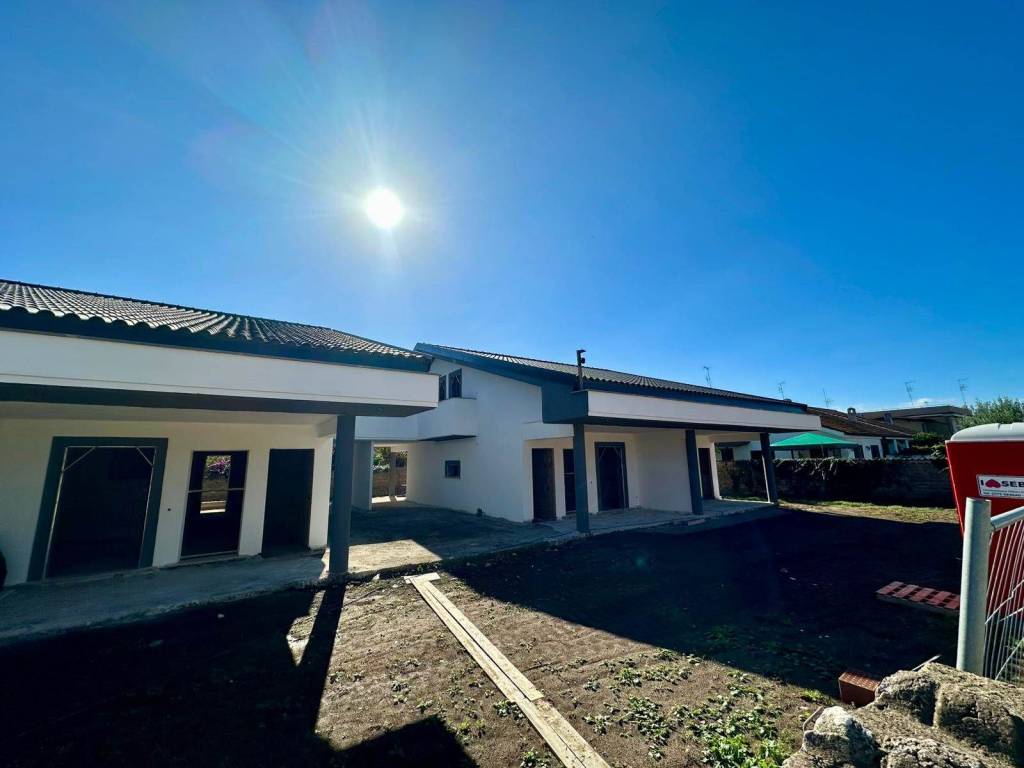 Villa a Ardea in Via dei ciliegi - Foto 2