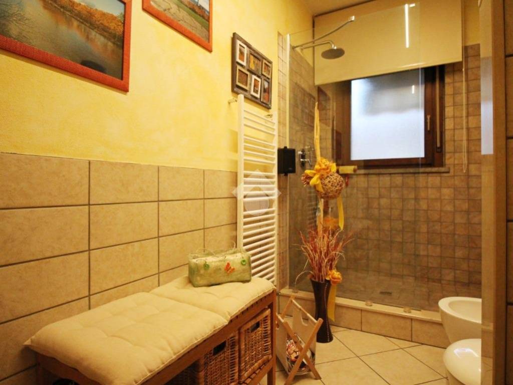 Appartamento a Prato in Via Armando Meoni - Foto 5
