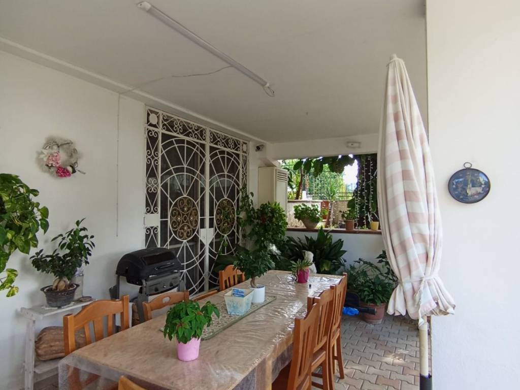 Villa a Caserta in Via Cancello - Foto 2