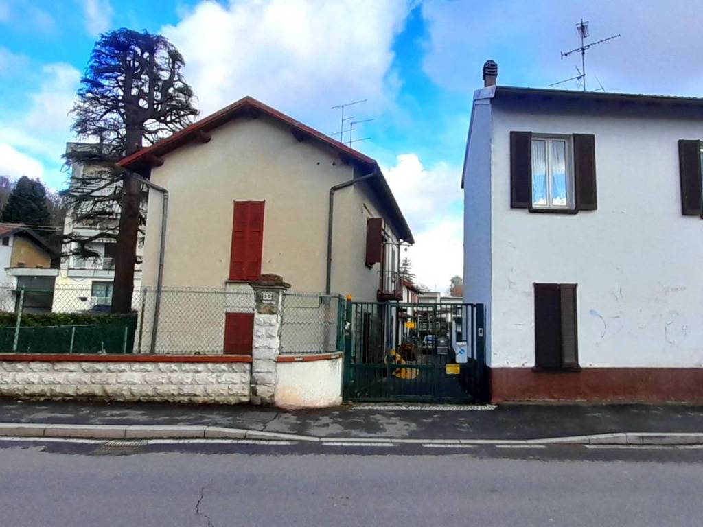 Casa indipendente a Mariano comense in Via San Rocco, 38 - Foto 2