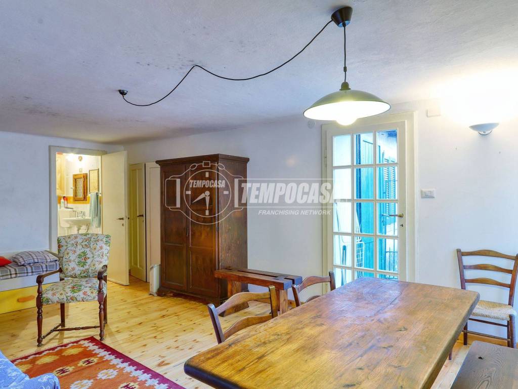 Appartamento a Valganna in Via Giuseppe Garibaldi - Foto 2