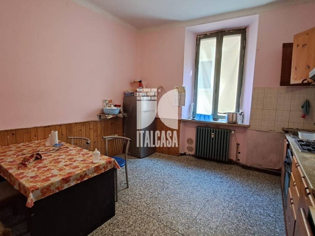 Appartamento a Mantova in via Cappello, 10 - Foto 3