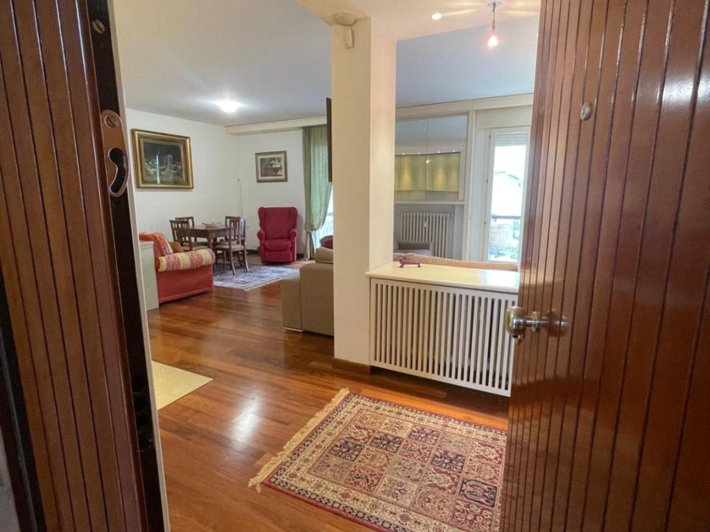 Appartamento a Abano terme in Via Giuseppe Jappelli - Foto 2