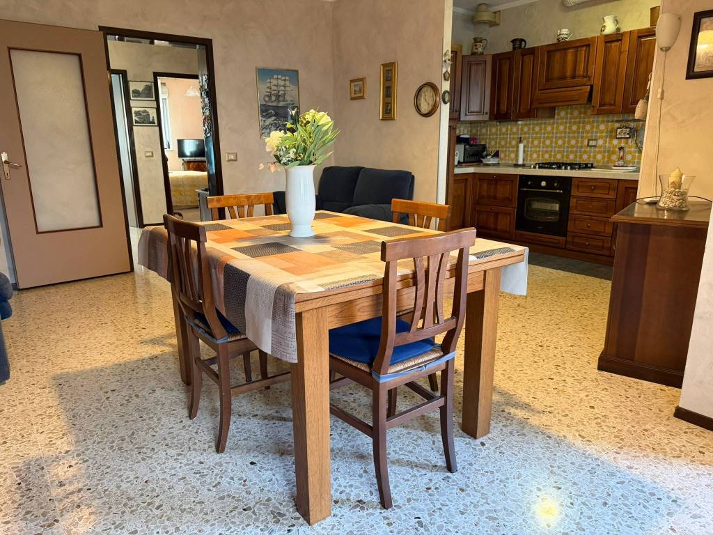 Appartamento a Pinerolo in Via Bertairone, 47 - Foto 5