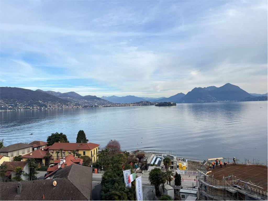 Appartamento a Baveno in viale della vittoria - Foto 3