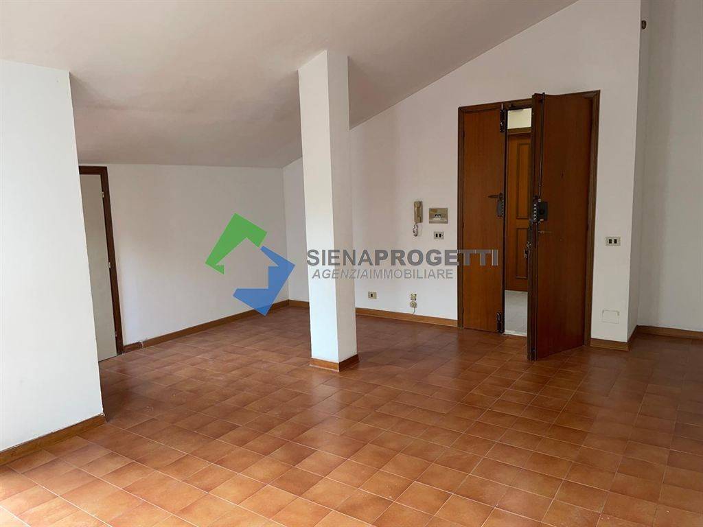 Appartamento a Siena in Via Principale - Foto 4