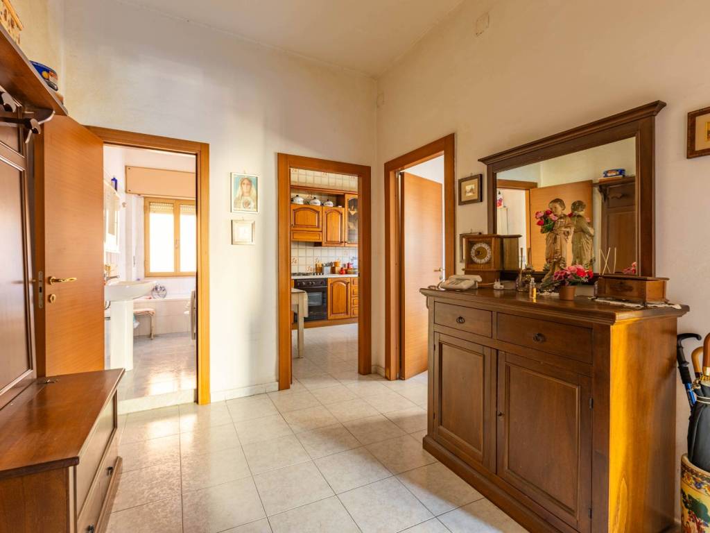 Appartamento a Cagliari in Via Doberdò, 3 - Foto 4