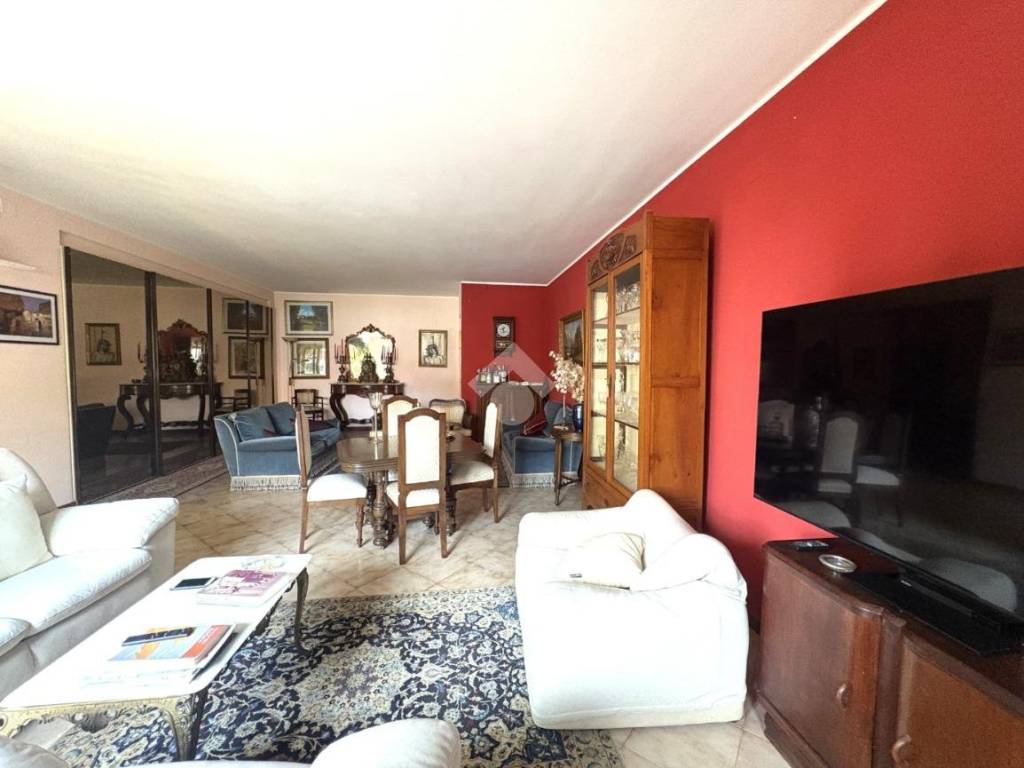 Appartamento a Catanzaro in Via Michele Torcia, 2 - Foto 4