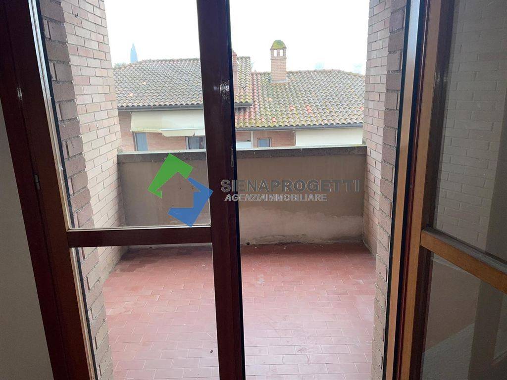 Appartamento a Siena in Via Principale - Foto 4
