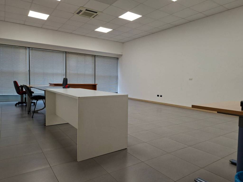 Immobile a Saronno in Via Giuseppe Ungaretti, 34 - Foto 3