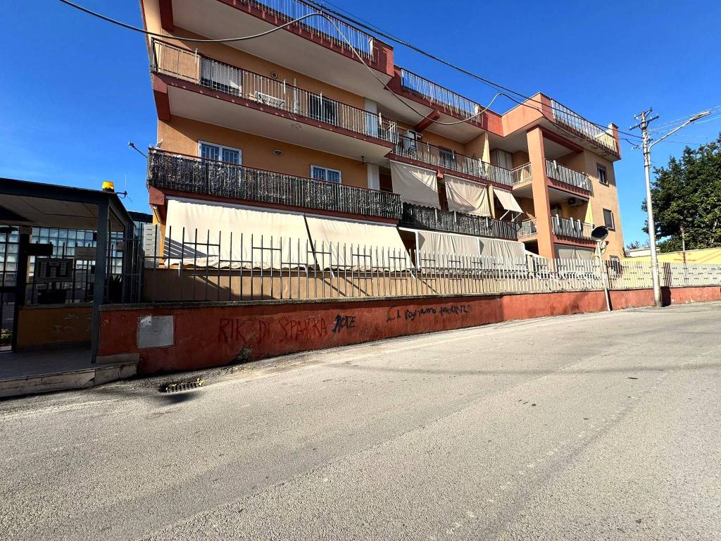 Appartamento a Caserta in Via Maddalena, 19 - Foto 2