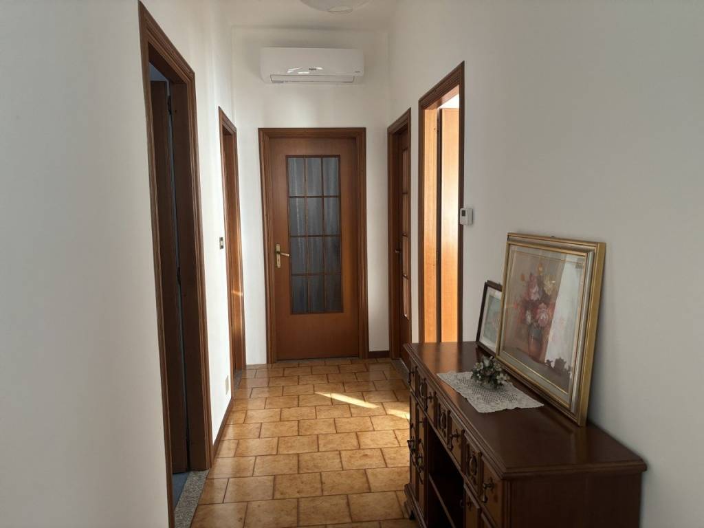 Villa a Ivrea in Via Ruffini 16 - Foto 4