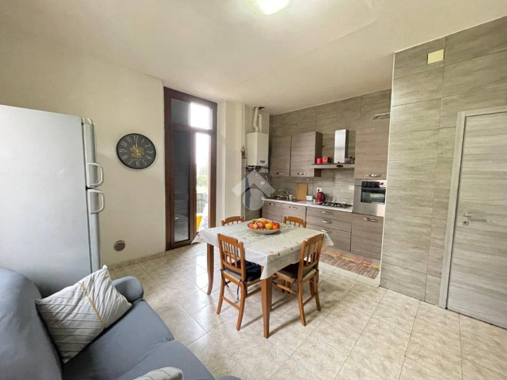 Appartamento a Saronno in Via Giuseppe Frua - Foto 5