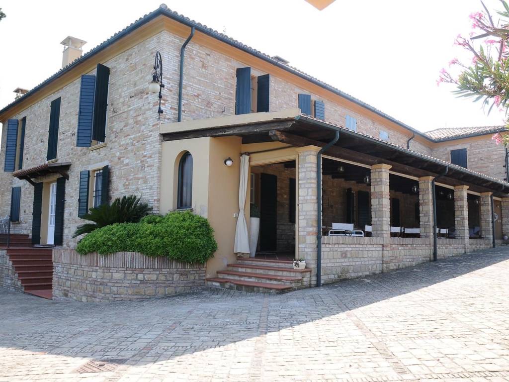 Villa a Pesaro in Strada Tresole - Foto 2