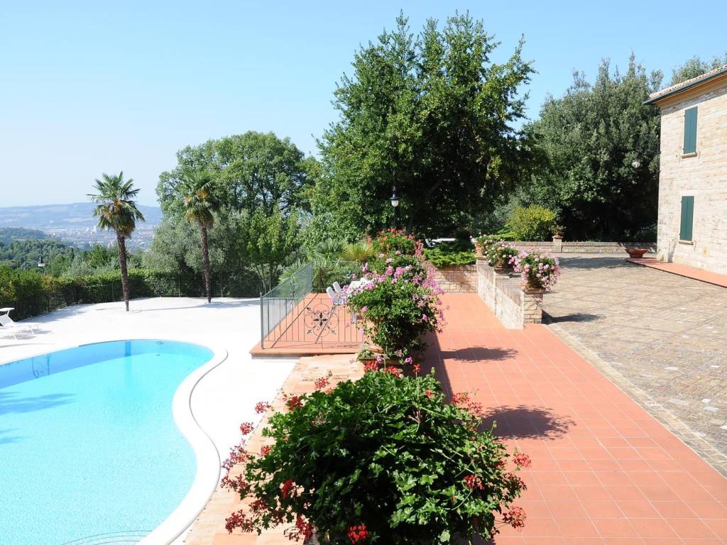 Villa a Pesaro in Strada Tresole - Foto 4