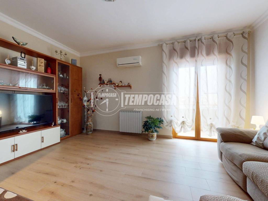 Appartamento a Casamassima in Via Pascoli - Foto 2