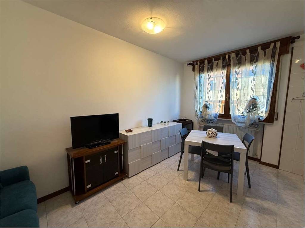 Appartamento a Ferrara in Via Divisione Garibaldina, 6 - Foto 2