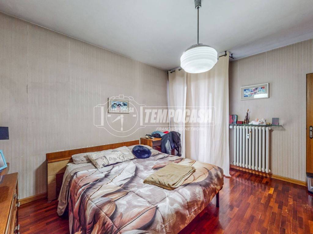 Appartamento a Modena in Via Alfeo Corassori - Foto 4