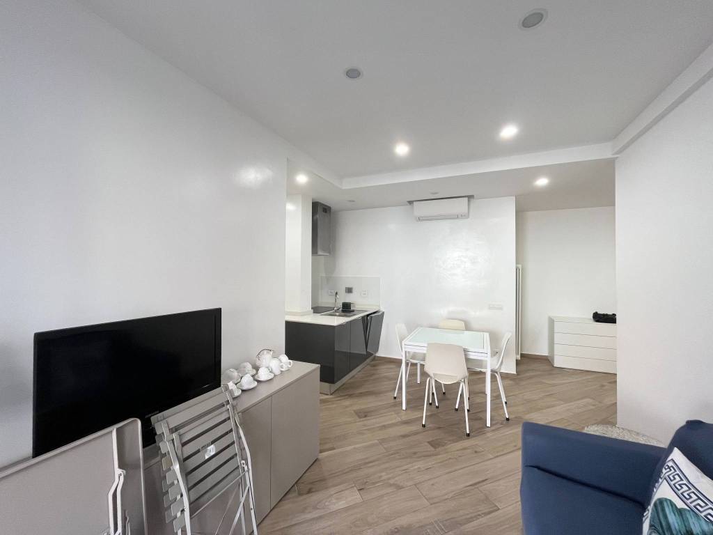 Appartamento a Alassio in Corso Armando Diaz, 46 - Foto 2