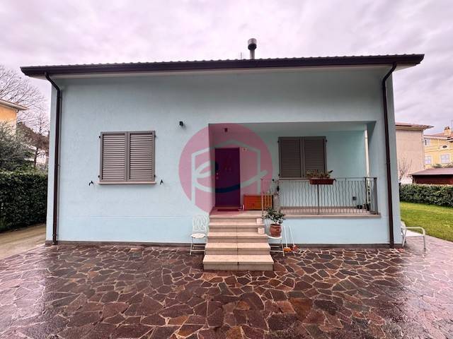 Villa a Santarcangelo di romagna in Via cupa - Foto 4