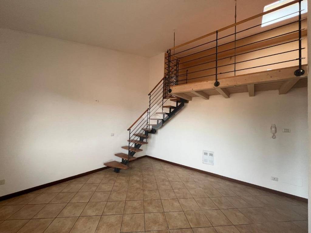 Appartamento a Varese in Via Tonale, 71 - Foto 4