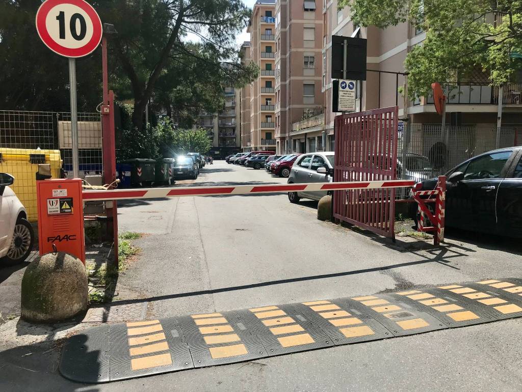 Box / garage a Genova in Via Borzoli - Foto 5