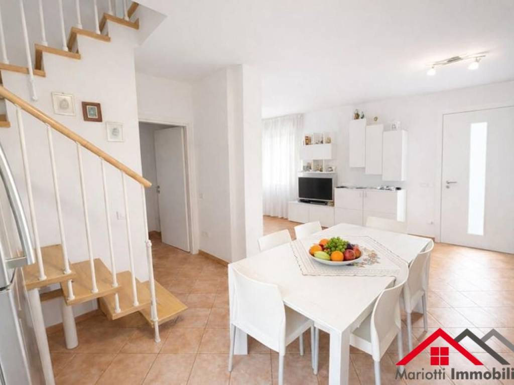 Appartamento a Cascina - Foto 2