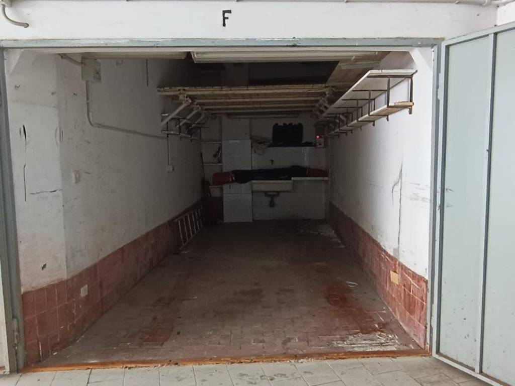 Box / garage a Genova in Via Stefano Tubino - Foto 5