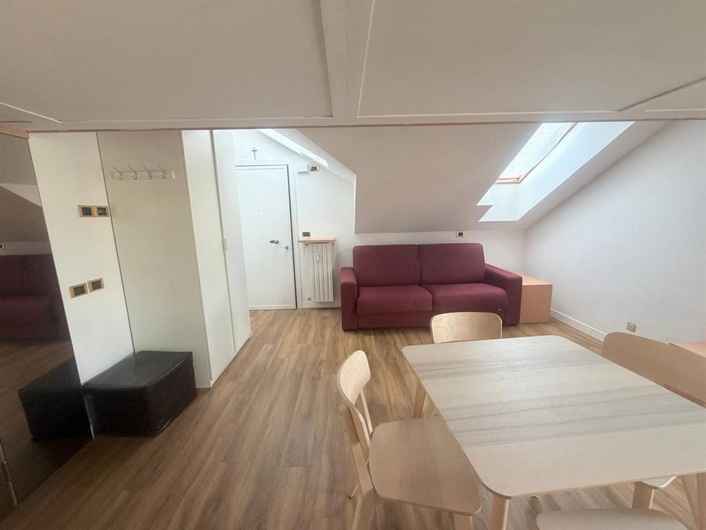 Appartamento a Monza in VIA ARRIGO BOITO, 115 - Foto 5