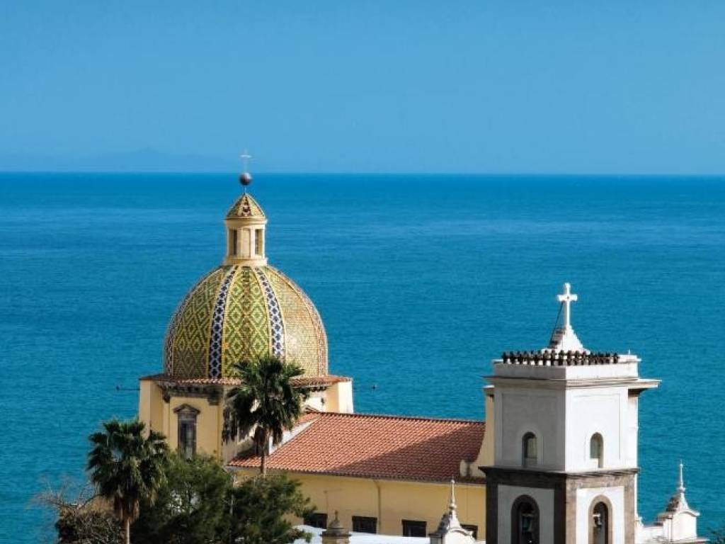 Appartamento a Salerno in Viale Pasitea - Foto 2