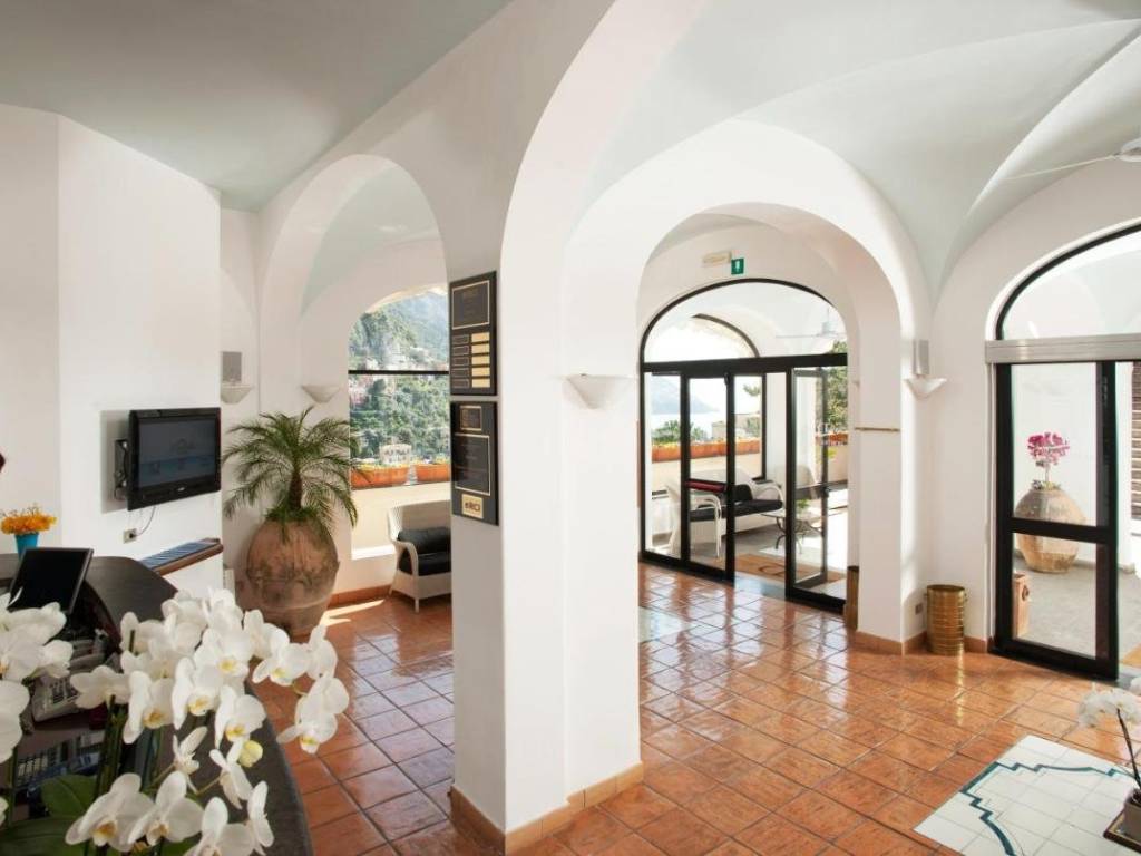 Appartamento a Salerno in Viale Pasitea - Foto 5