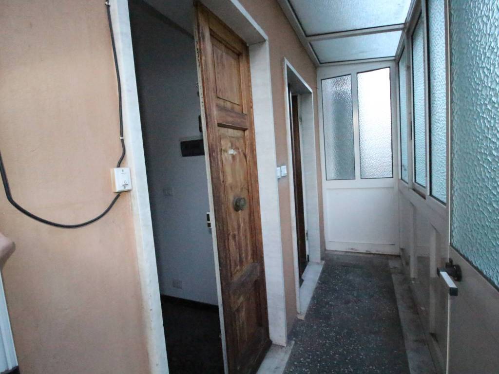Appartamento a Genova in Via Borzoli - Foto 4