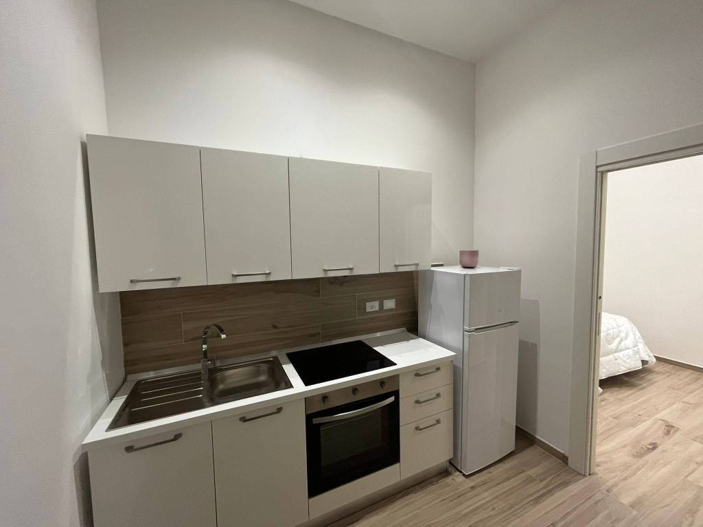 Appartamento a Napoli in Via Generale Biagio De Benedictis, 12 - Foto 5
