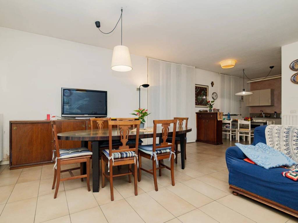 Villa a Lodi vecchio in Via C. B. Cavour - Foto 4