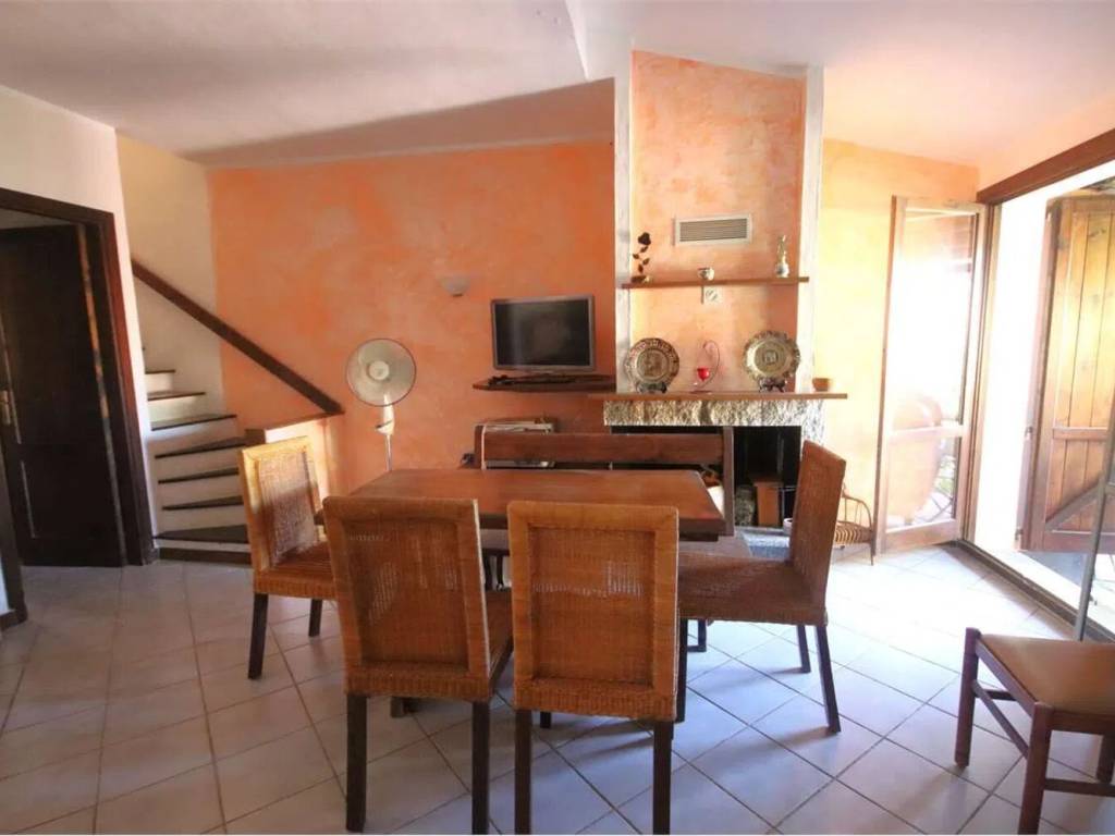 Villa a Quartu sant'elena in Via dei Tigli, 15 - Foto 2