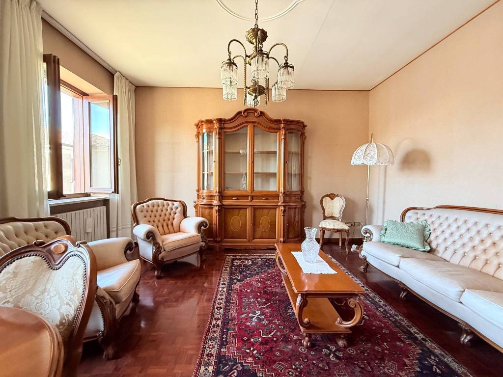Villa a Cornale e bastida in Via Meardi - Foto 3