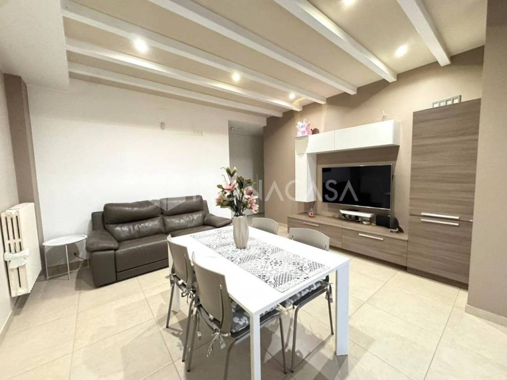 Appartamento a Noicattaro in Via Vincenzo Bellini - Foto 3