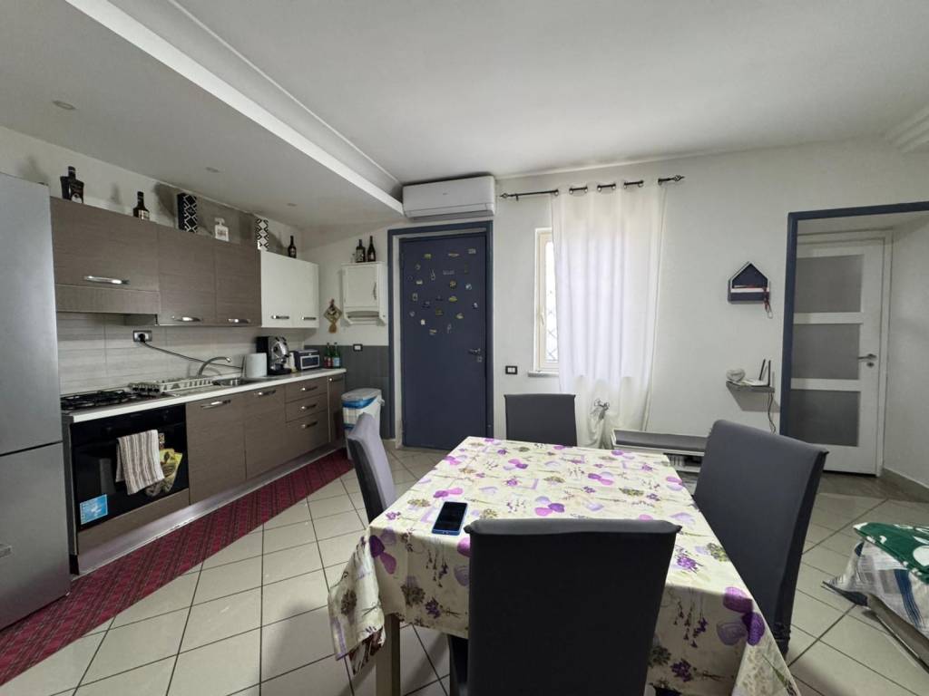Appartamento a Giugliano in campania in Via Grotta dell'Olmo, 94 - Foto 2