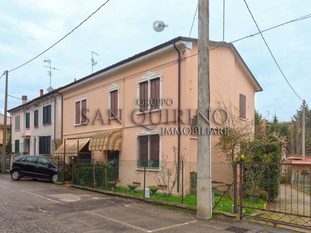 Villa a Guastalla in Via Zibordi, 32 - Foto 2